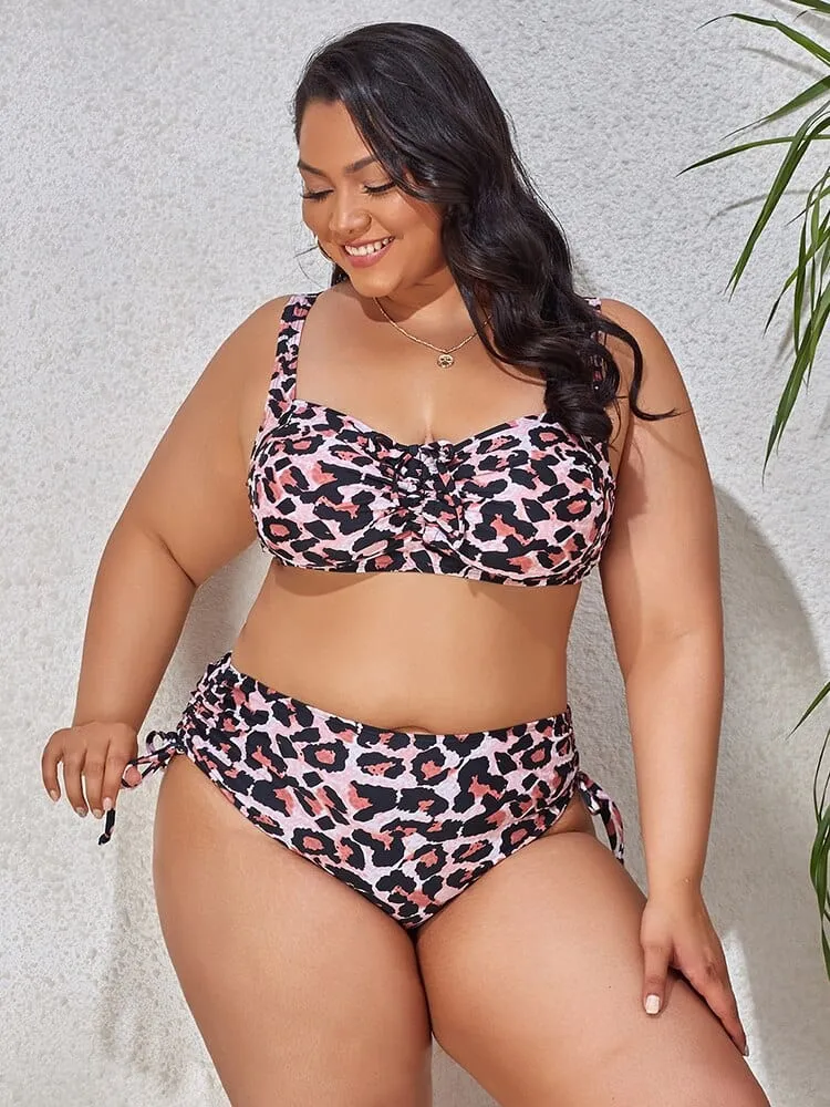 Biquini plus size con lazadas fruncidas