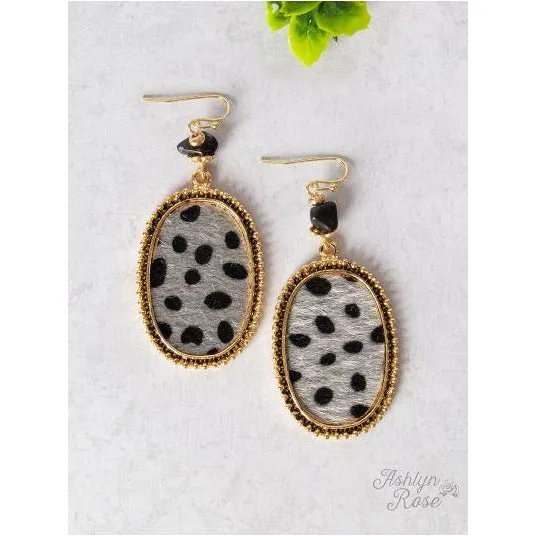 Oval Earring {{Furry   Stone}}