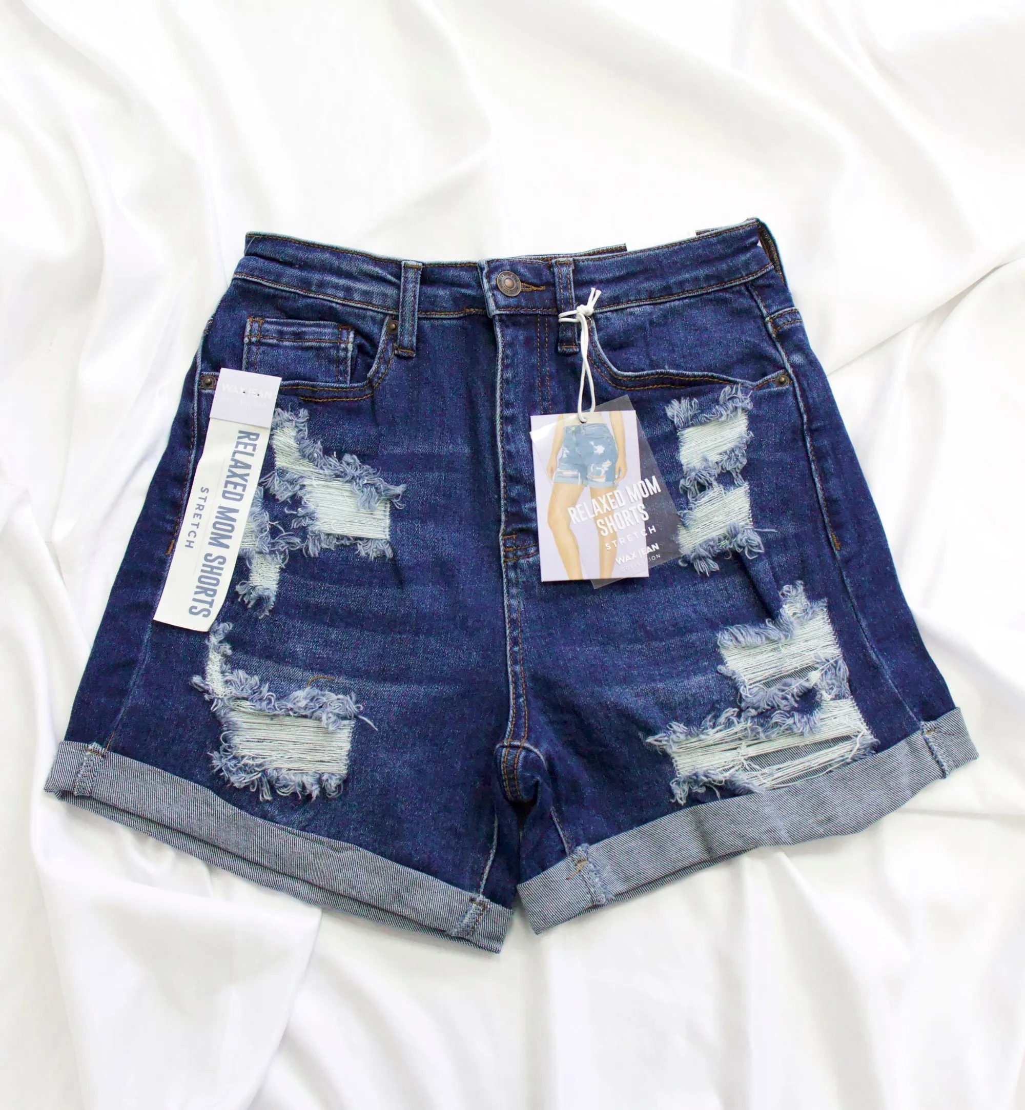 SHORTS ESTILO MOM STRETCH Y RASGADO 90265